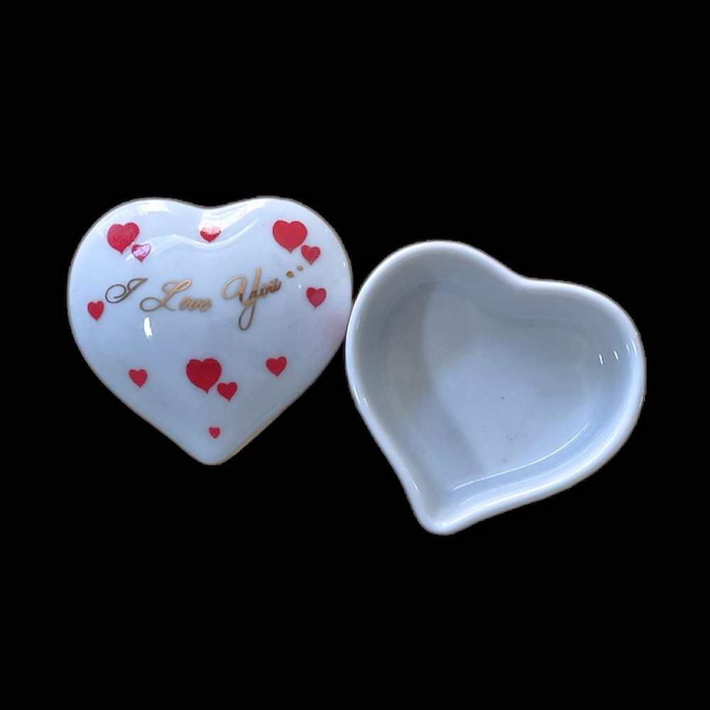 Rare Vintage Lefton I Love You Heart Shaped Trinket Ring Jewelry Box